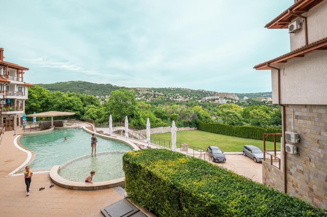 Апартамент За Гости Влади В Комплекс Garden Palace Balchik Exterior foto